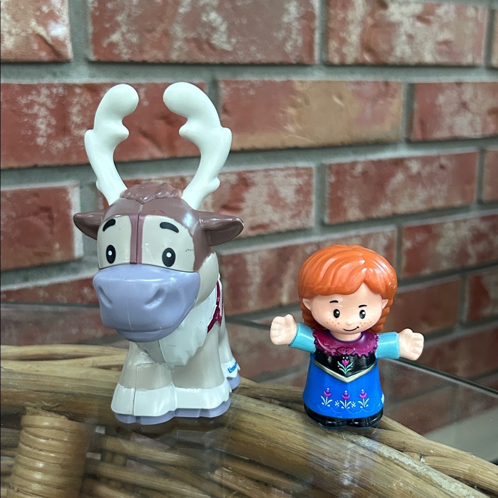 Anna and Sven Little People